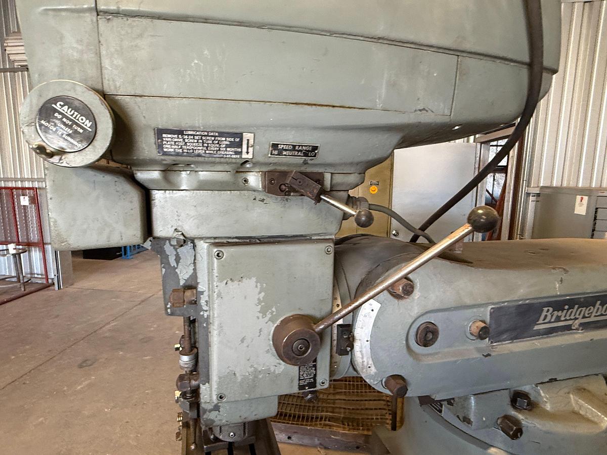 Used BRIDGEPORT SERIES II 2-SPD 58” x 11” MILLING MACHINE