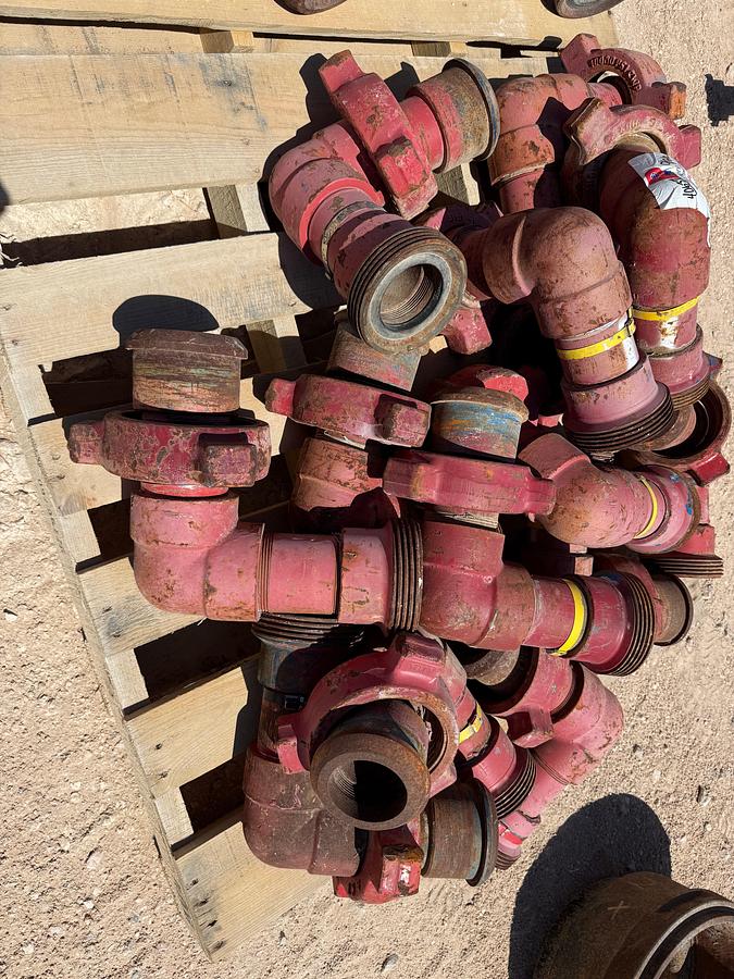 Used PALLET W/ (14) 3” FIG 1002 10K WP ELBOWS