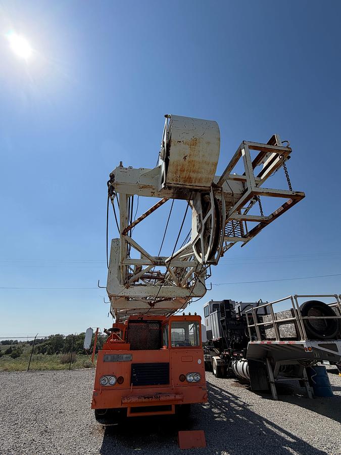 Used FRANKS 500 1287-160 WELL SERVICES PARTS RIG (102x230K MAST)