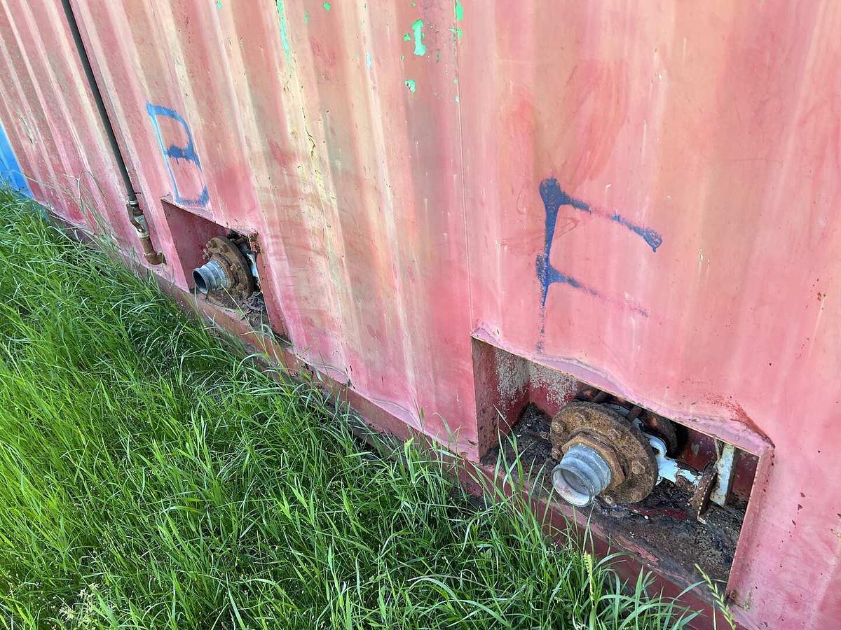 Used WATER TANK SINGLE AXLE 40'