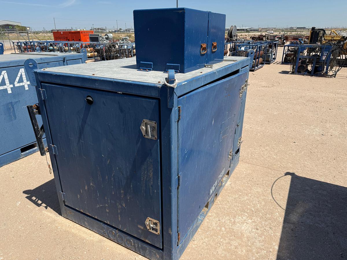Used SELF CONTAINED 20K WP GREASE INJECTION UNIT COMBO P/B 8.4-KW ISUZU DIESEL GENERATOR