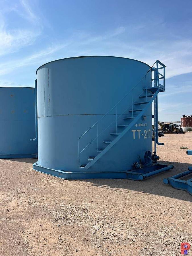 Used FREEDOM TANK 14' W X 12' 400BBL TANK