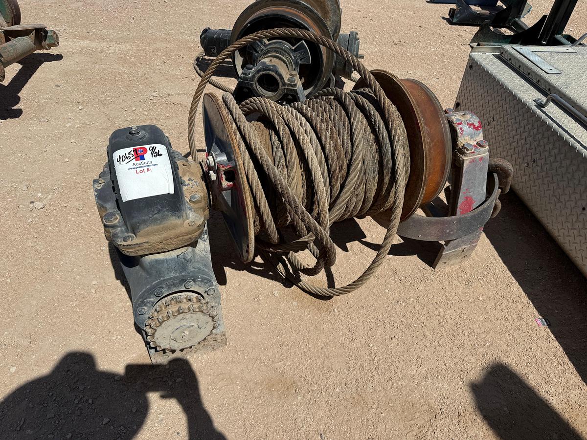Used TULSA RUFNEK MODEL G64 45K LBS MECHANICAL WINCH