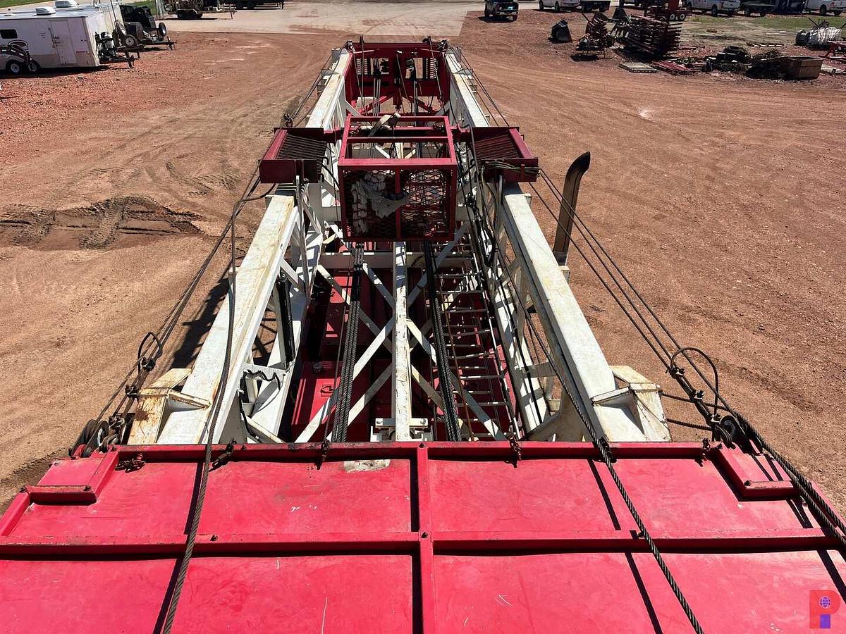 Used 2014 SERVICE KING 575 DD 104’-250K 5-AXLE WELL SERVICE WORKOVER RIG