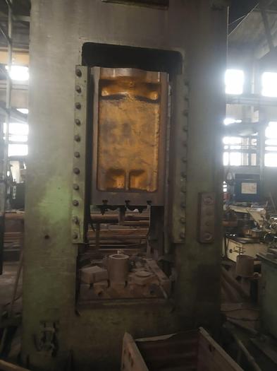 Used Press Trimming KB9534