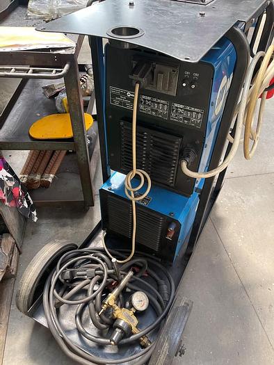 Usato SALDATRICE (N°56) MILLER INVISION 354 MP