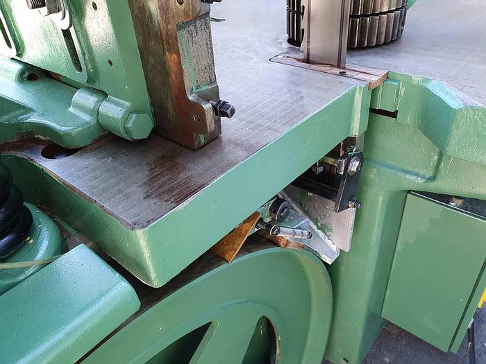 Used 1985 Robinson Robinson Heavy Duty RESAW EF 36