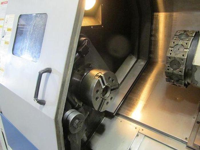 Used 2005 Doosan Puma 2000Y CNC Turning Center w/ Milling & Y-Axis