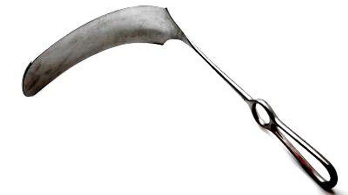 Used Retractor Abdominal Kelly 38 by 175mm Blade 270mm (10-1/2in)