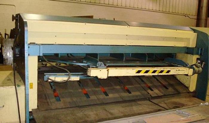 Used 1986 AMADA M-3060 Shear | 1/4" x 10', 42" FOPBG, 10 Sq. arm, Front Support