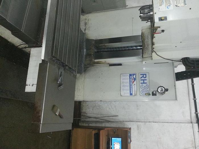Used Machining Center Vertical RH30