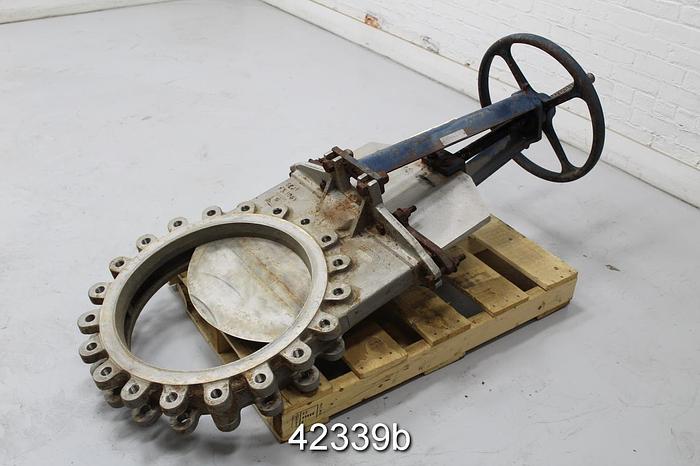 Used Fabri-Valve 5CD223PA021A002 20" Hand Operated Knife Gate Valve #42339