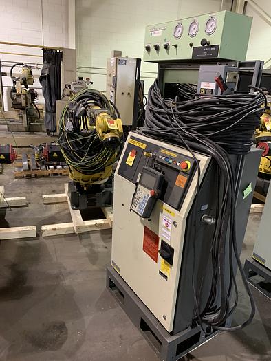 Used FANUC S-500iB 15KG X 2757MM REACH 6 AXIS CNC ROBOT
