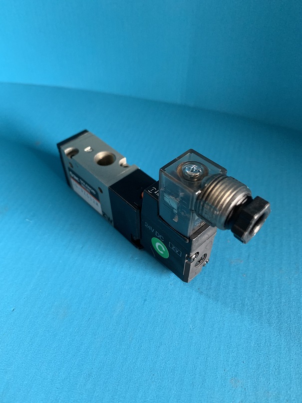 Used SMC Solenoid Valve 10-VZ512M