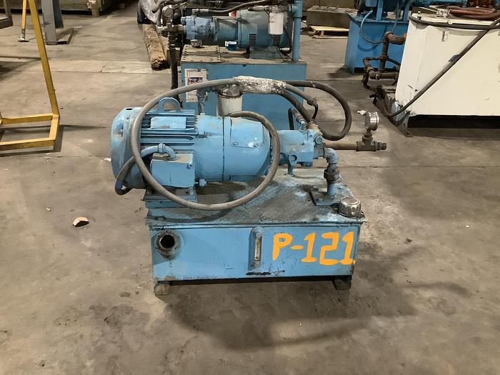 Used DEPENDABLE 400S SEMI AUTOMATIC  SHELL CORE MACHINE