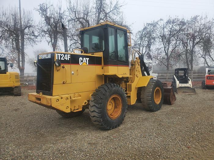 Used 1997 CAT 924F iT