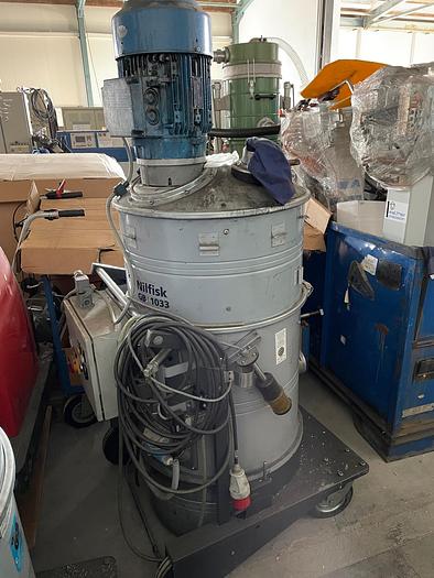Gebraucht Industriesauger NILFISK GB 1033