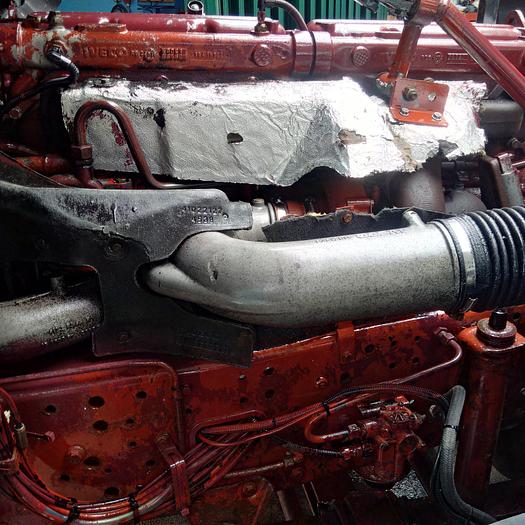 Used 2000 IVECO Eurotech 440E42 manual injector pump tractor unit