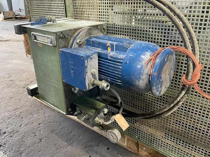 Used 250 LITER MISCHTECHNIK HOFFMAN PLANETARY MIXER WITH DISCHARGE RAM - S/S - JACKETED