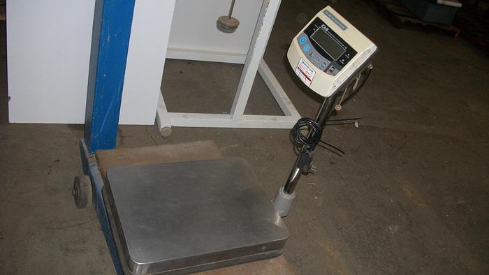 Used Scale, Platform, 15" X 20", CAS, Mdl BW-150, Bench, S/st #S741093