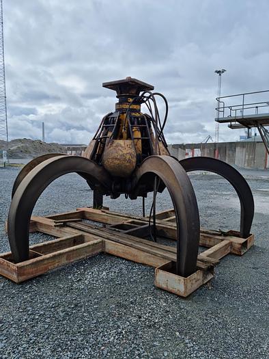 Used 2005 SMAG orange peel grab