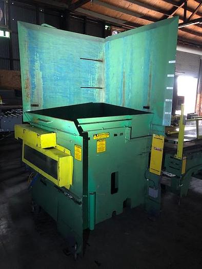 Used Columbia Model FL-500 Case Palletizer