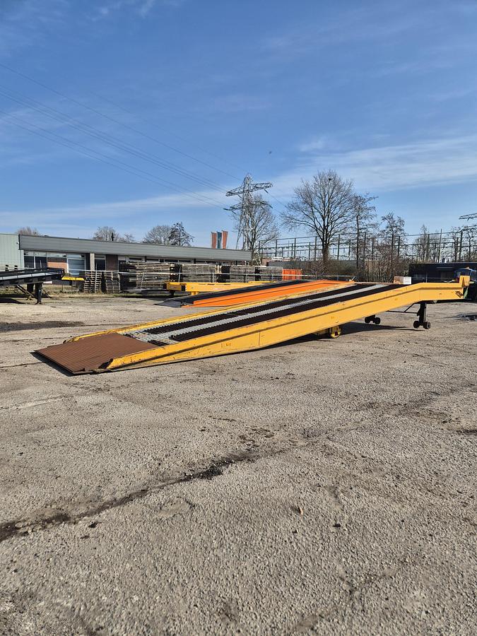 Gebruikt Storax 7ton laadbrug