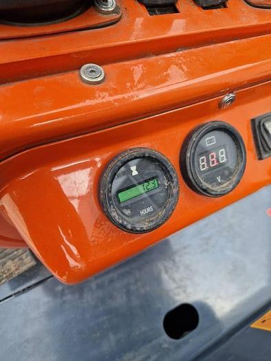 Gebruikt Overigen Plus power minigraver 1200kg 2x bak 12 uur