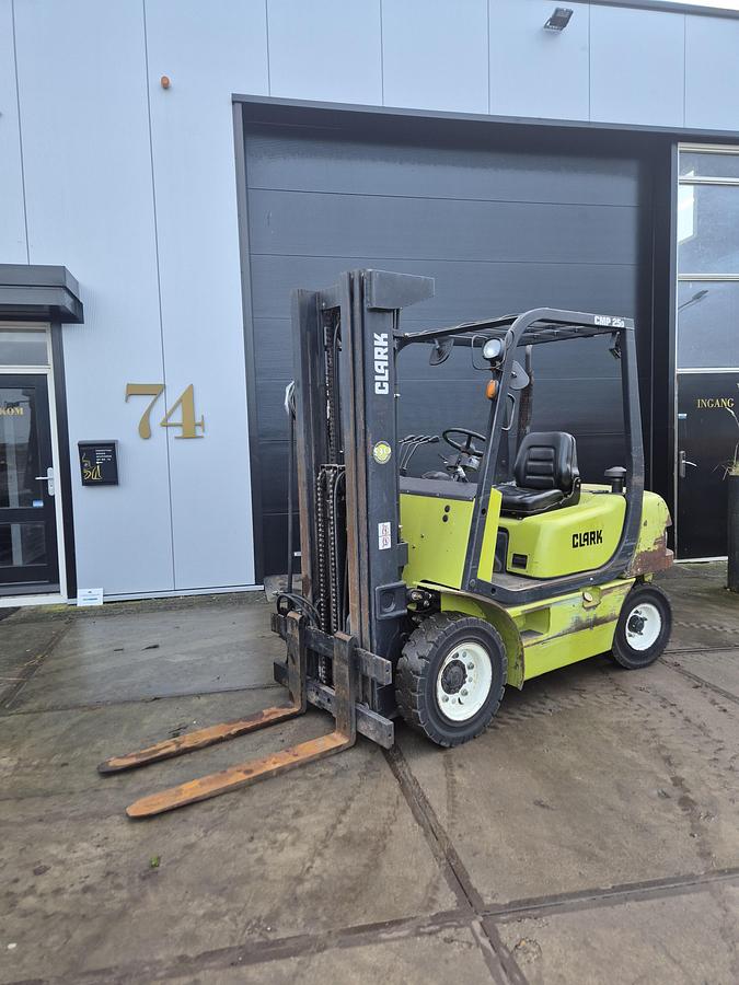 Gebruikt 2007 Clark Cmpd25 2.5t diesel