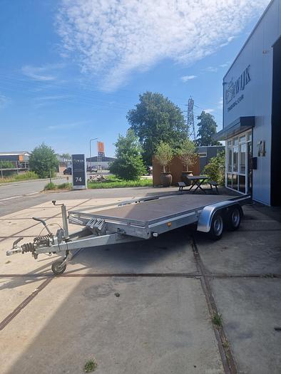 Gebruikt Atec 2700kg met rijplaten plateauaanhanger /