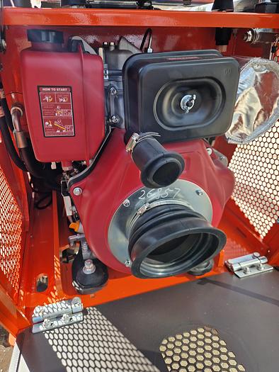 2024 Rhinoceros Xn10-8 windstorm