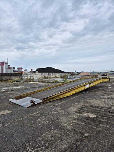 Gebruikt Laadbrug storax  7 ton