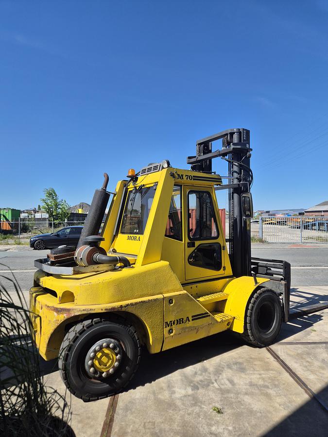 Gebruikt 2006 Mora M70 Diesel Bj 2006 capacity 7000kg M70