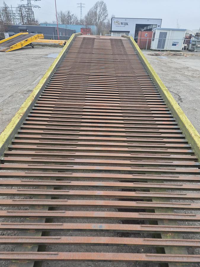 Gebruikt Van genderen 12ton laadbrug/loadingramp/verladerämpe