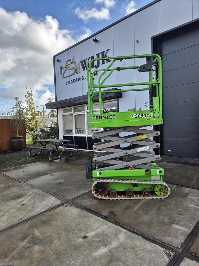 Gebruikt Fronteq Fronteq fs0507t 6.70 mtr rupsschaarhoogwerker/ hoogwerker