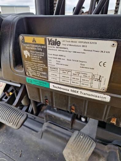 Gebruikt Heftruck Yale Gdp25 2.5t diesel sideshift /triplo