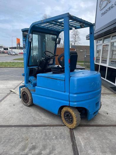 Gebruikt Toyota FBMF25 triplex electrische heftruck