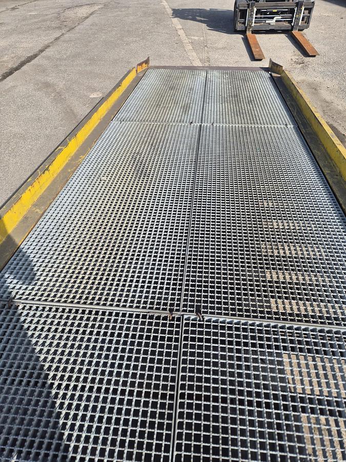Gebruikt Storax 7ton laadbrug