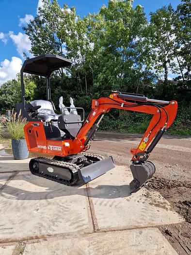 2024 Rhinoceros Xn10-8 windstorm