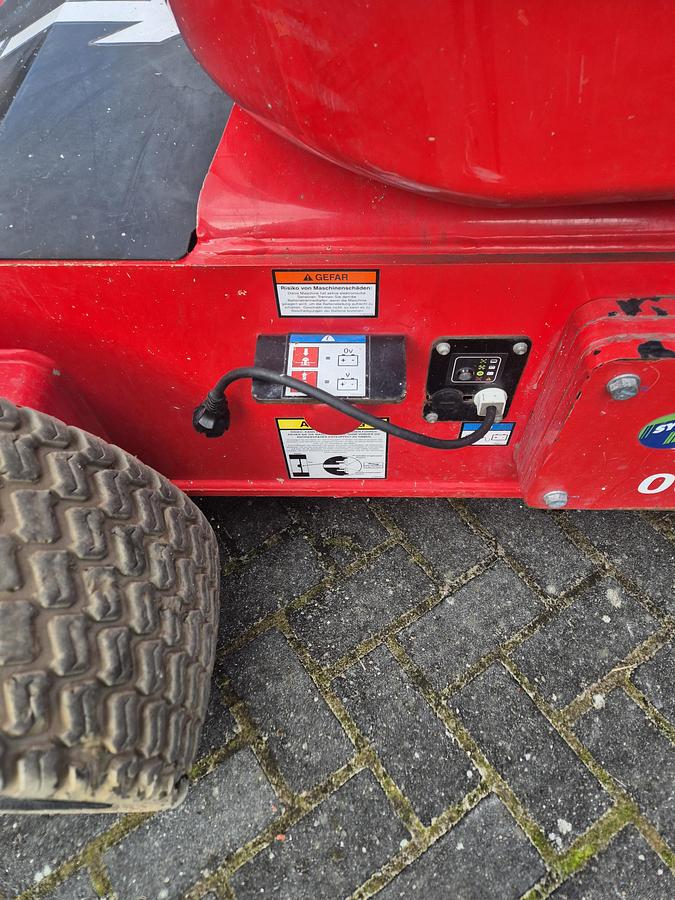 Gebruikt Niftylift Hr12ne 4x2 12 mtr werkhoogte