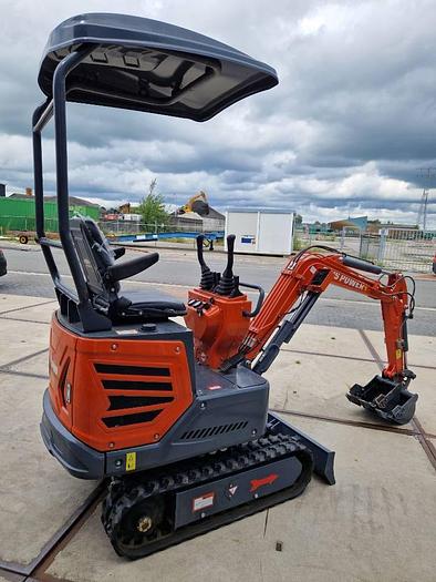 Gebruikt Overigen Plus power minigraver 1200kg 2x bak 12 uur