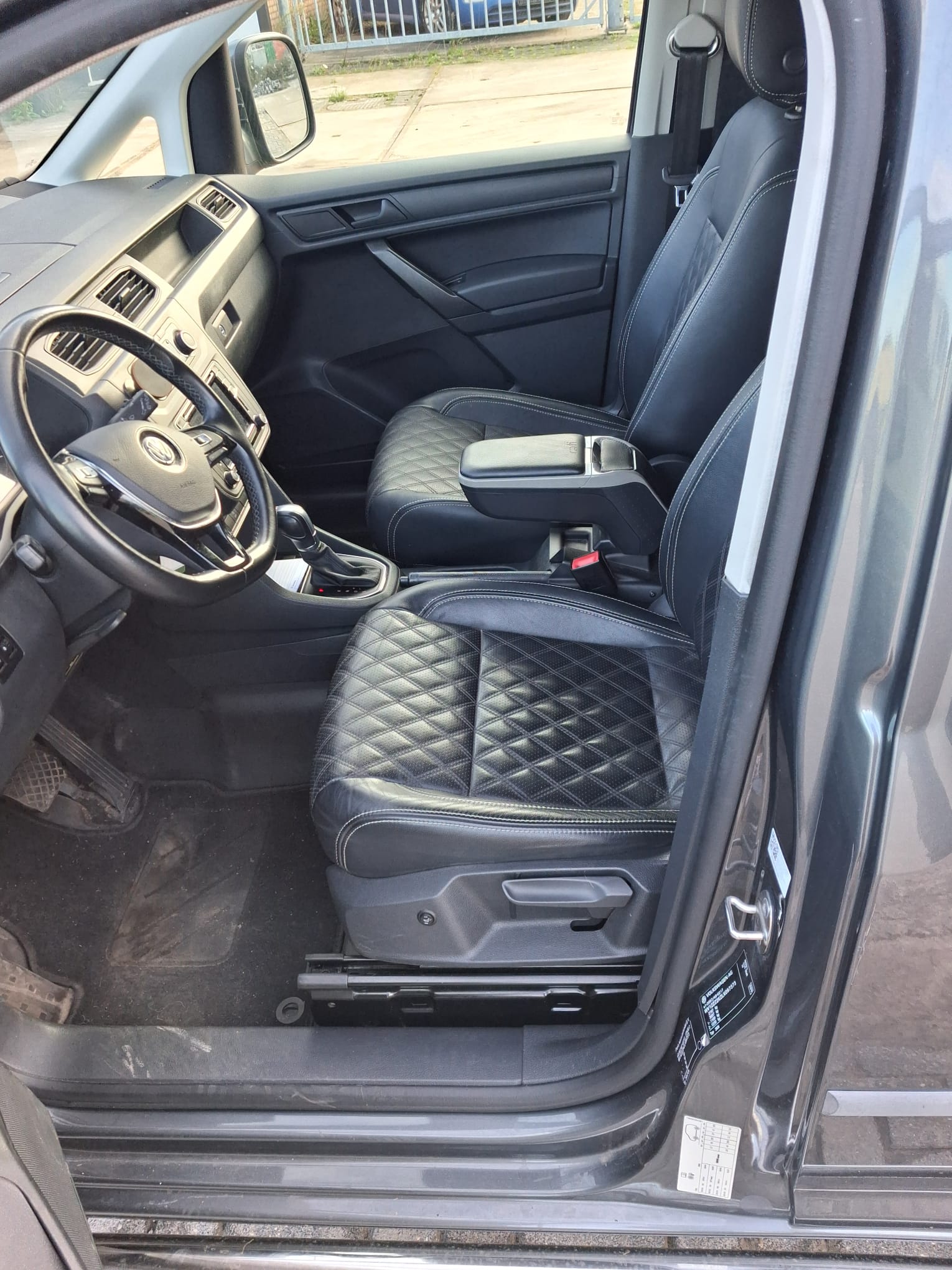 Gebruikt 2020 Volkswagen Caddy 2.0tdi dsg automaat