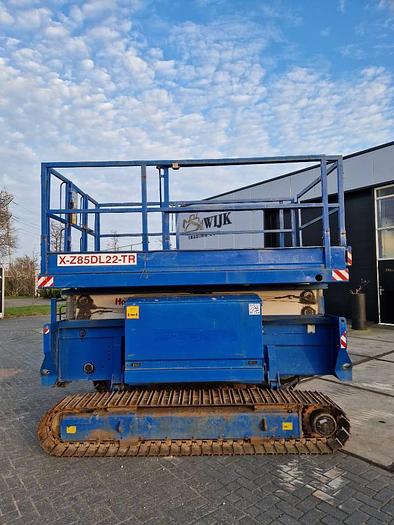 Gebruikt Holland Lift 10.50 mtr diesel rupsschaarhoogwerker/ hoogwerker