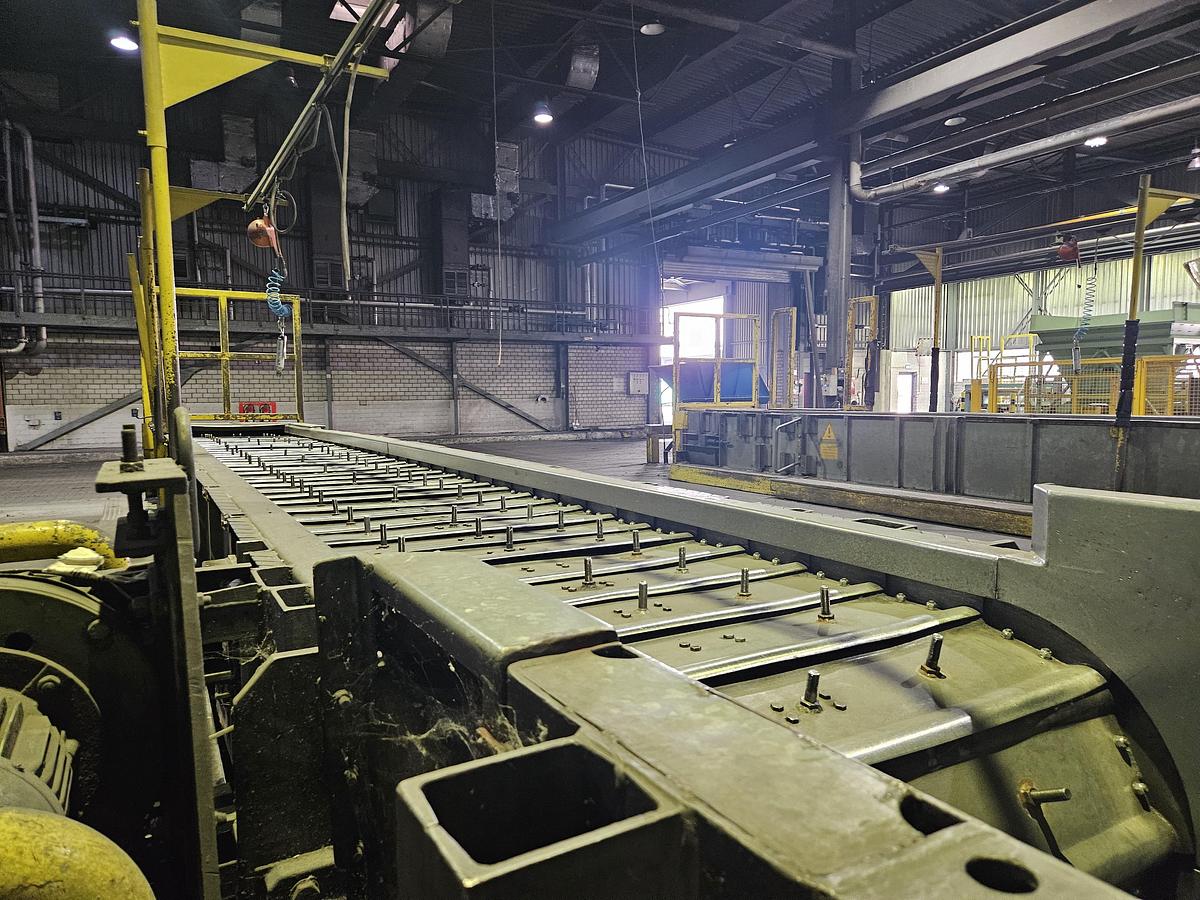 Gebraucht Pulp Feed & Incline Conveyor Belt & Pulper