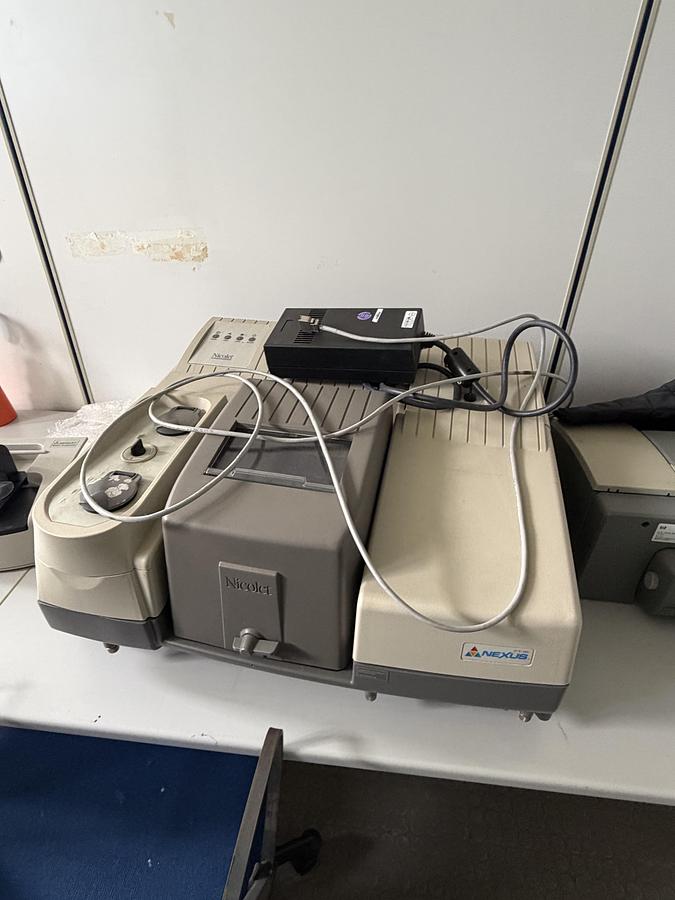 Gebraucht Laboratory equipment - Package