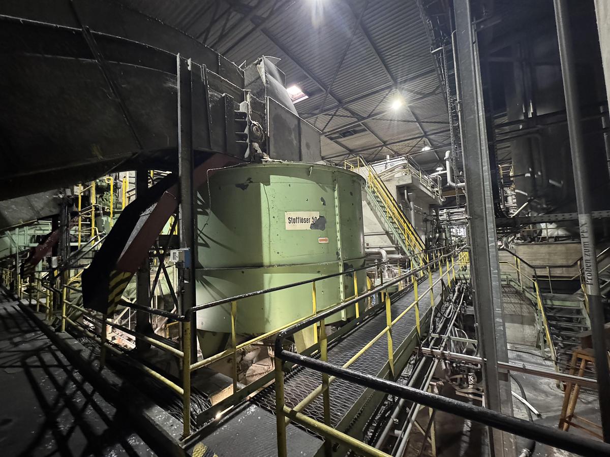 Gebraucht Pulp Feed & Incline Conveyor Belt & Pulper