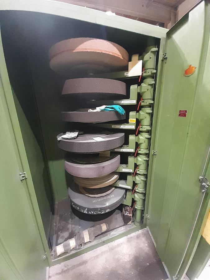 Gebraucht CNC Roll Turning and Grinding Machine