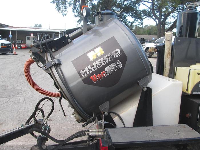 Used 2011 Hurco 250 Portable Valve Exerciser and Vacuum Trailer