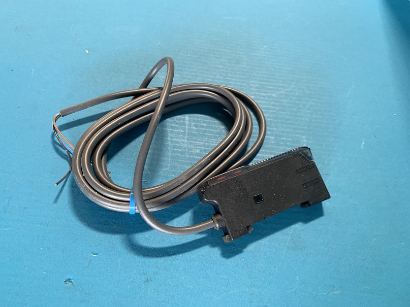 Used Omron Photoelectric Switch E3X-DA41-N