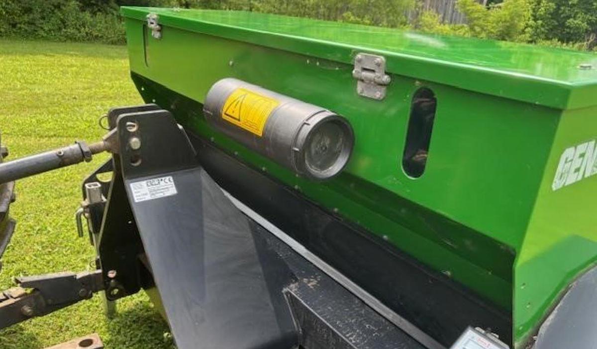 Used 2022 GENESIS 5HD